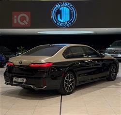 بی ئێم دەبڵیو سیریەس 7